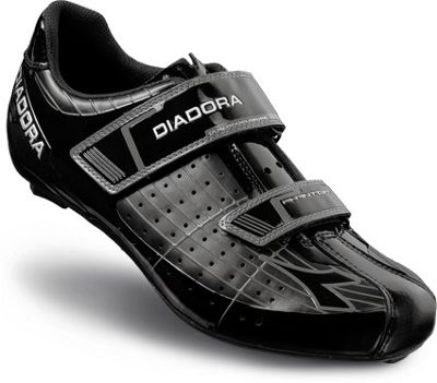 diadora road shoes