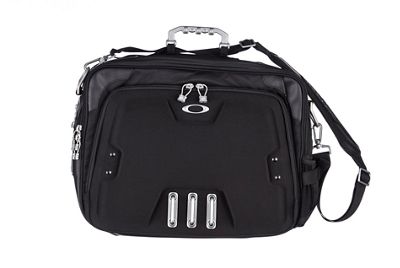 Oakley Home Office Holdall Review