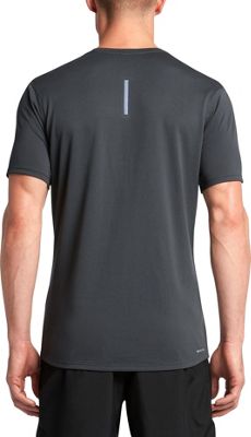 Nike ZNL Relay Short Sleeve Top Review