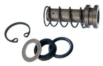 Formula R1 Master Cylinder Piston Kit Tektags