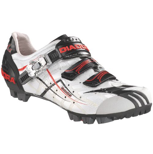 best delta compatible cycling shoes