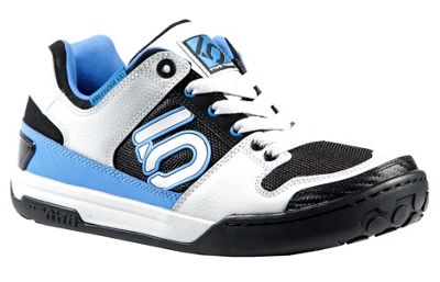 prod93891_Pumice%20Black_NE_02