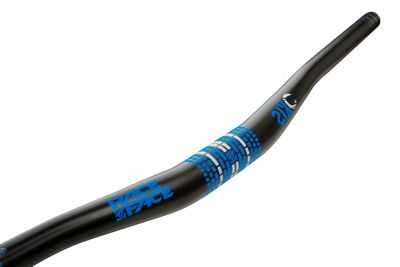 Cintre VTT relevé Race Face SIXC Carbon - Bleu - Logo Blanc - 31.8mm, Bleu - Logo Blanc