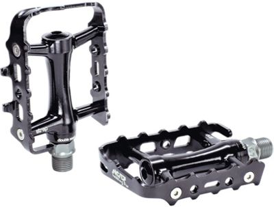 www.chainreactioncycles.com