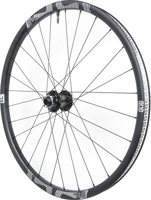 E Thirteen TRS Race SL Carbon Front MTB Wheel review