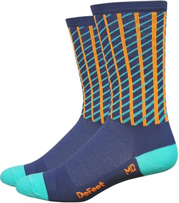 Defeet Aireator 6