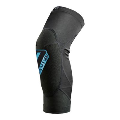 7 iDP Youth Transition Knee Pads Review