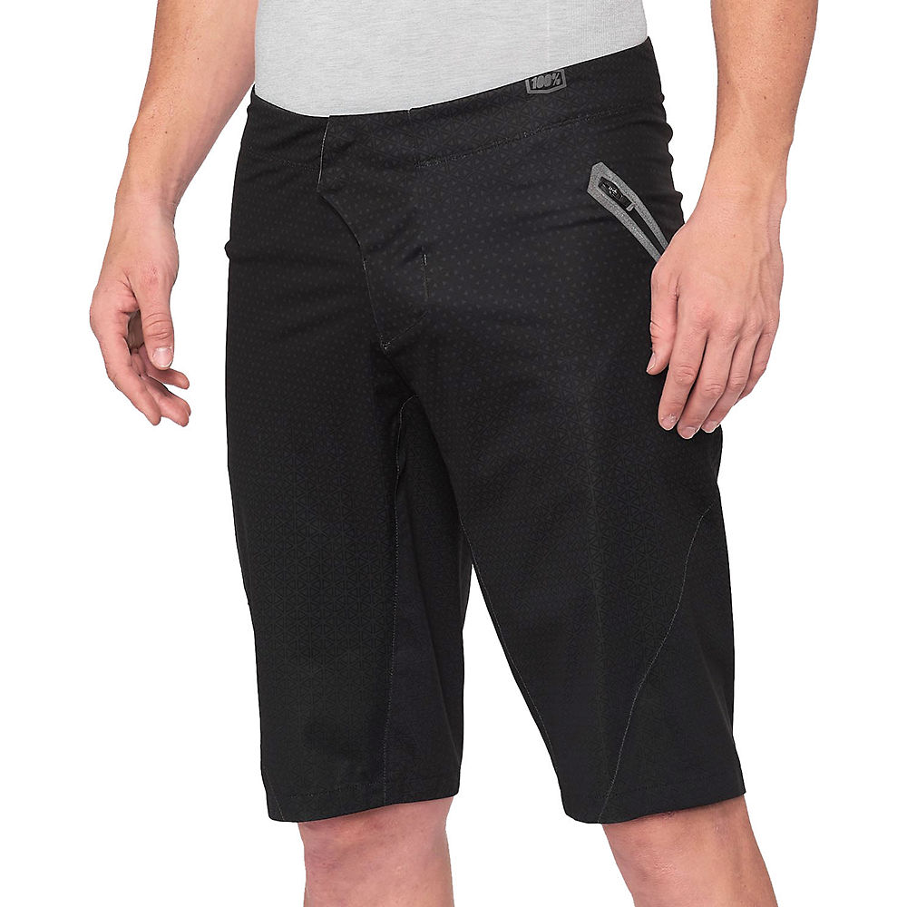100% Hydromatic Shorts Reviews