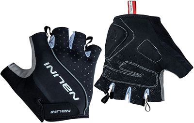 Nalini CLOSTER (Red Gloves)  - Noir, Noir