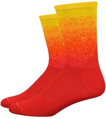 Defeet Aireator 6 Barnstormer Ombre Socks - Sunrise - Scarlet Orange