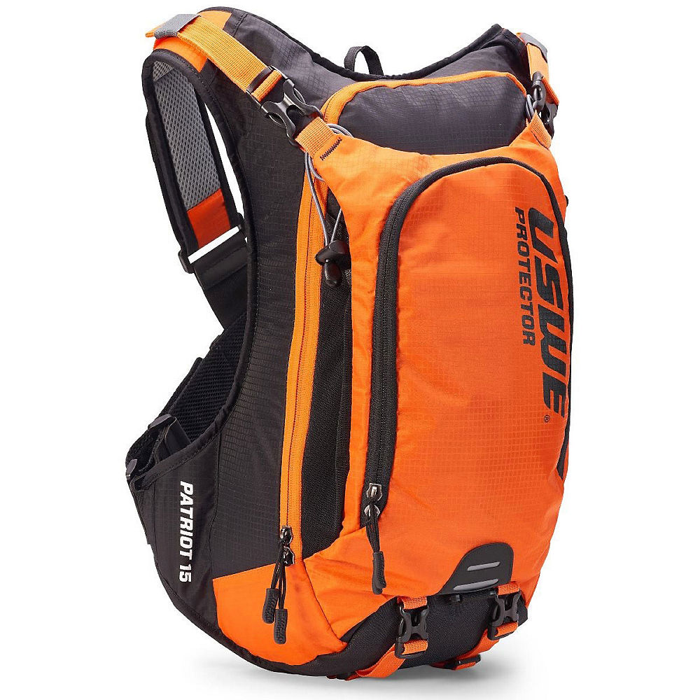 USWE Patriot 15 Backpack with Back Protector SS21 - Orange-Black - One Size}, Orange-Black