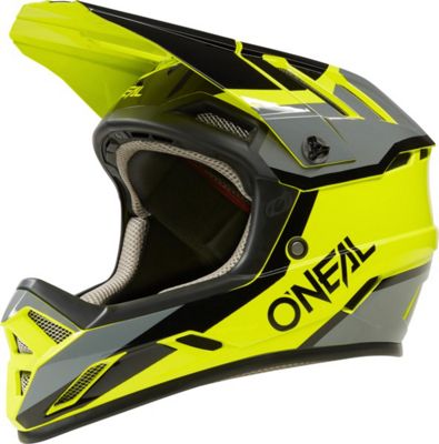 O'Neal Backflip Strike Full Face Helmet SS23 - Black-Yellow - S}, Black-Yellow